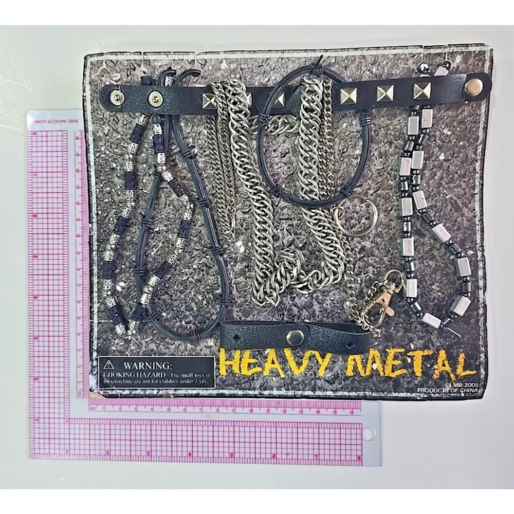 Vintage Vending Displayโ Board Heavy Metal 0616
